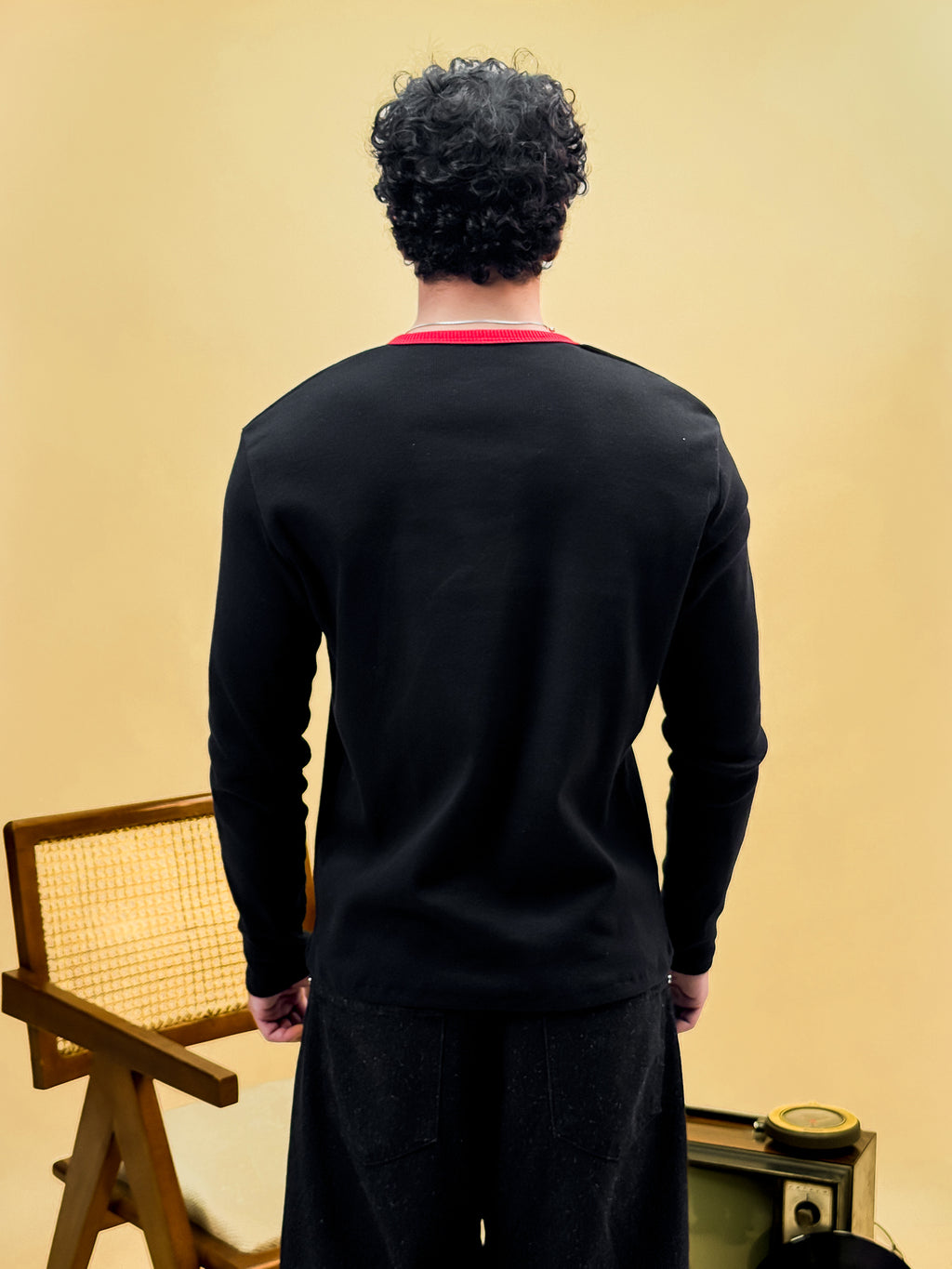 Misfits Waffle Henley - Black / Red