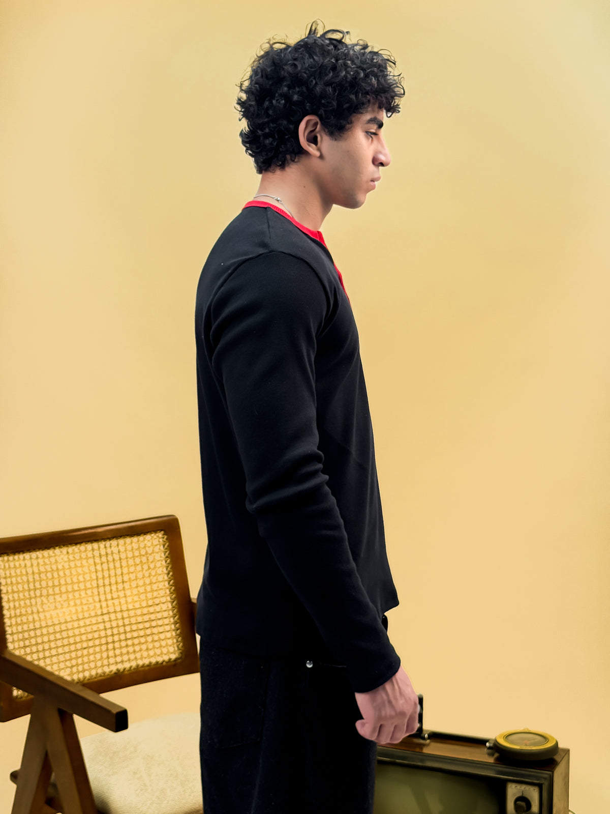 Misfits Waffle Henley - Black / Red