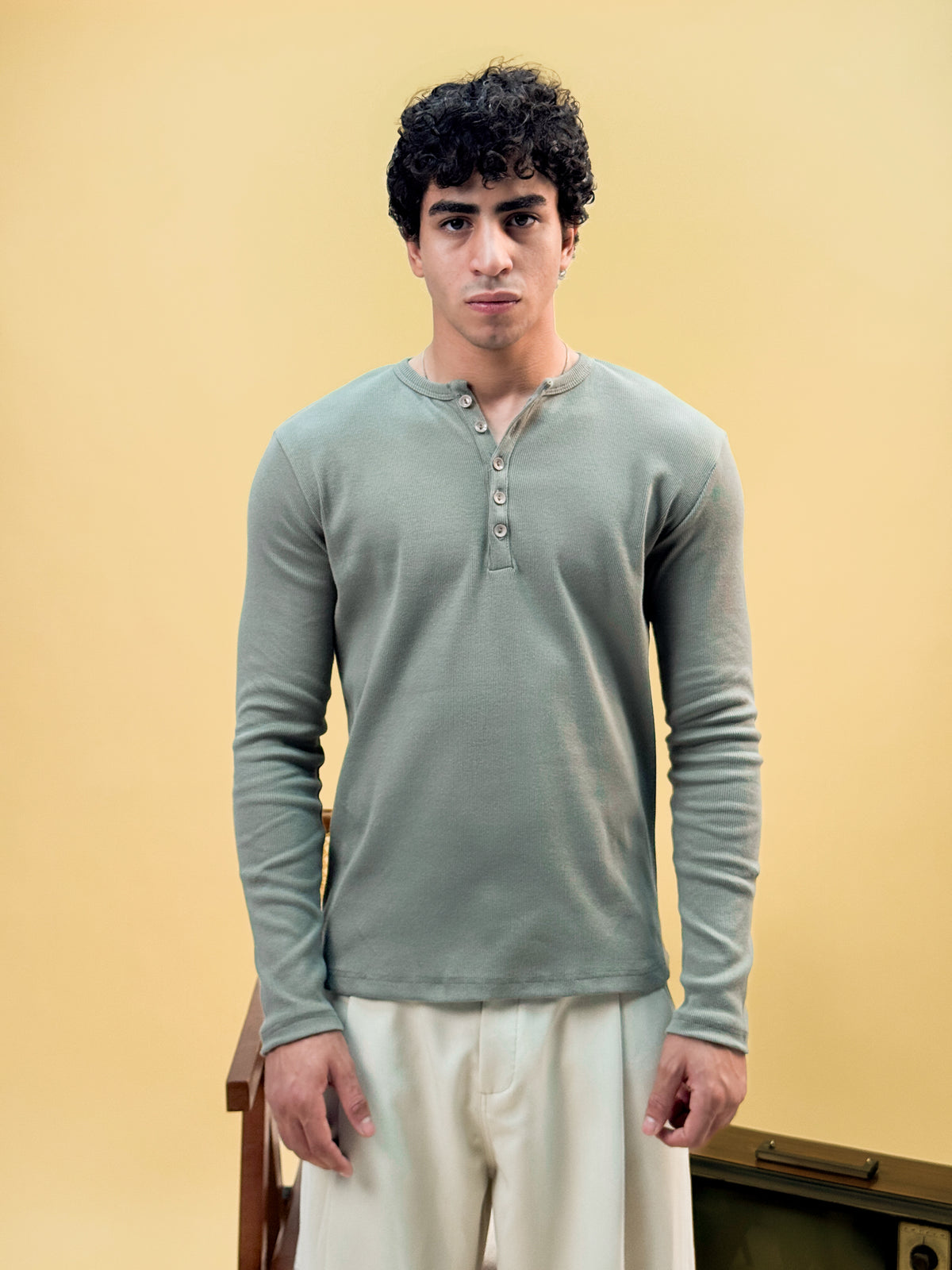 Misfits Waffle Henley - Olive