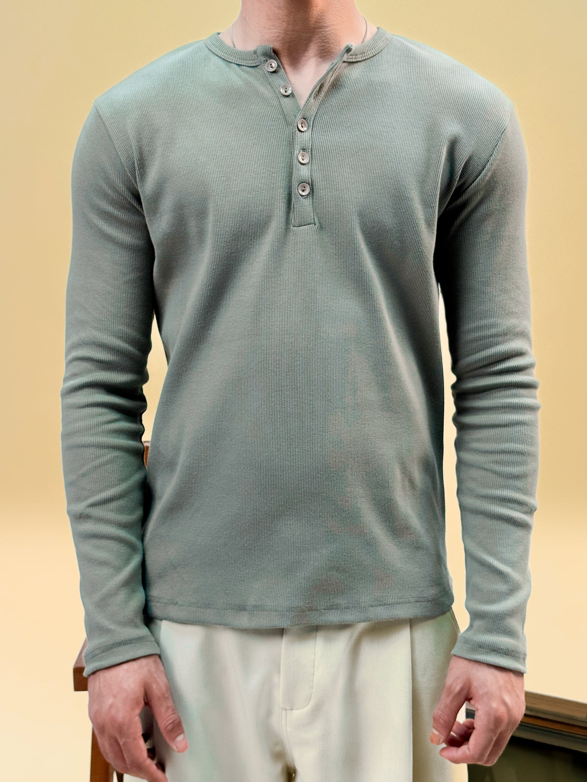 Misfits Waffle Henley - Olive